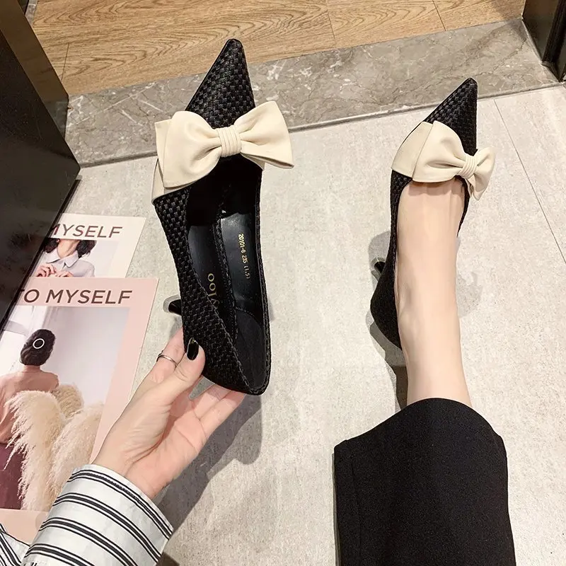 

Ladies pointed toe fine heel bow women's shoes pump