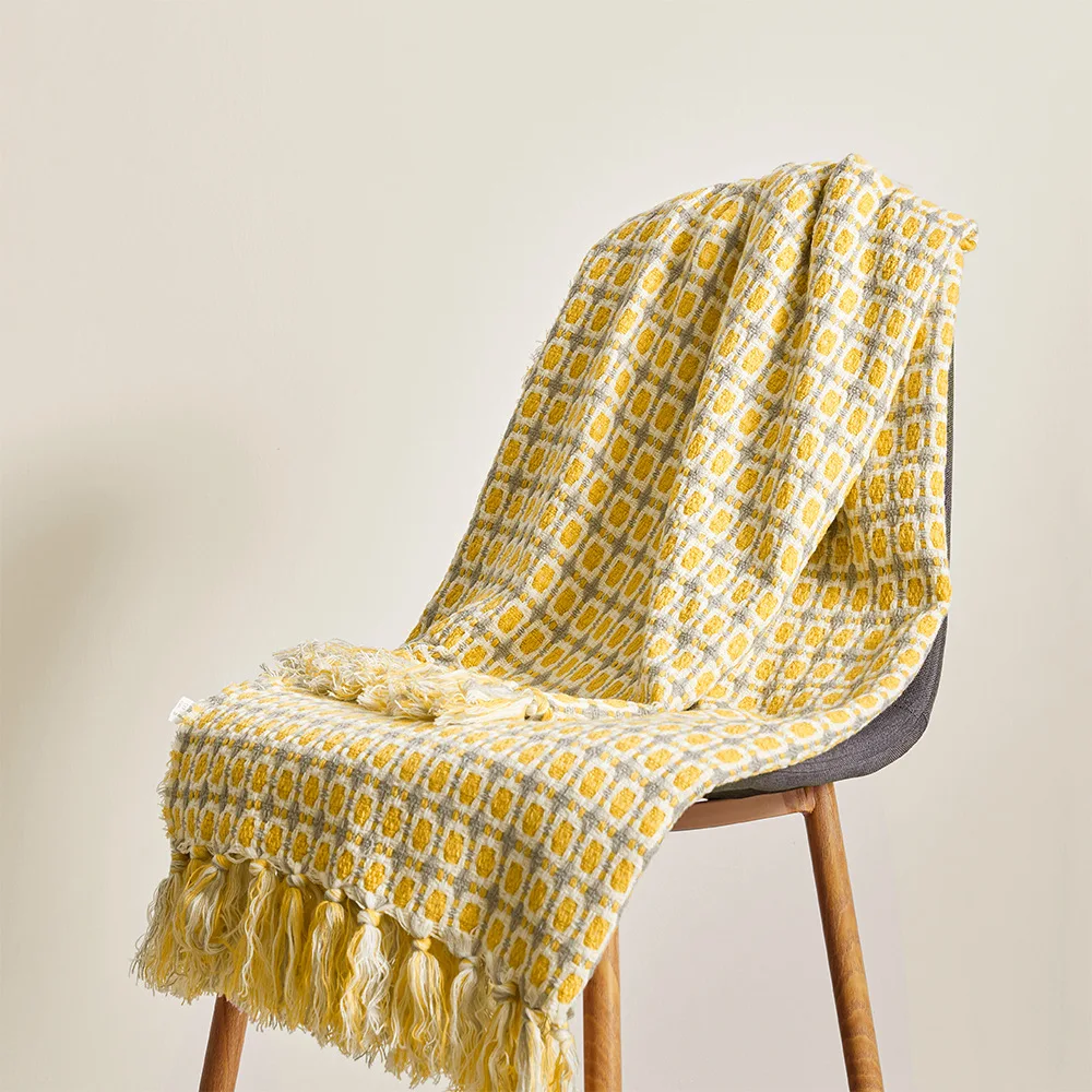 

Yellow Sofa Blanket Nordic Style Woven Weighted Throw Bed Cover Knitted Tassel Bedspread for Beds Travel Home 150*200
