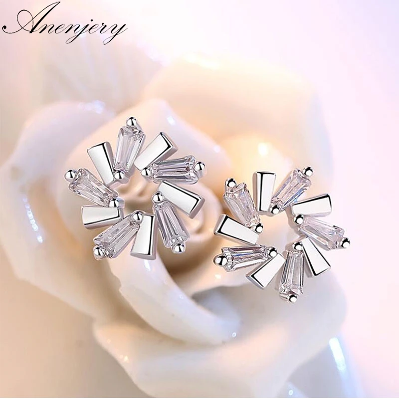 

Женские серьги-гвоздики GOLDRIA с фианитами AAAAA