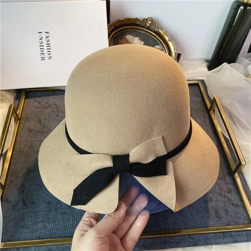 

Autumn and Winter Woman British Retro Hepburn Style Fisherman's Hat Korean Version Versatile Basin Hat Letter Woolen Hat Trend