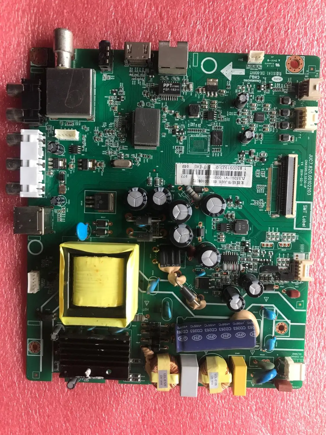

Original LED39B2080N C2000 motherboard JUC7.820.00102203 screen C390X13-E3-A