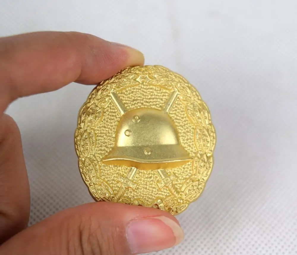 Золотой значок WWI|Спортивные сувениры| |