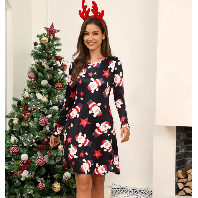 Женское расклешенное платье с длинным рукавом рождественскими мотивами для