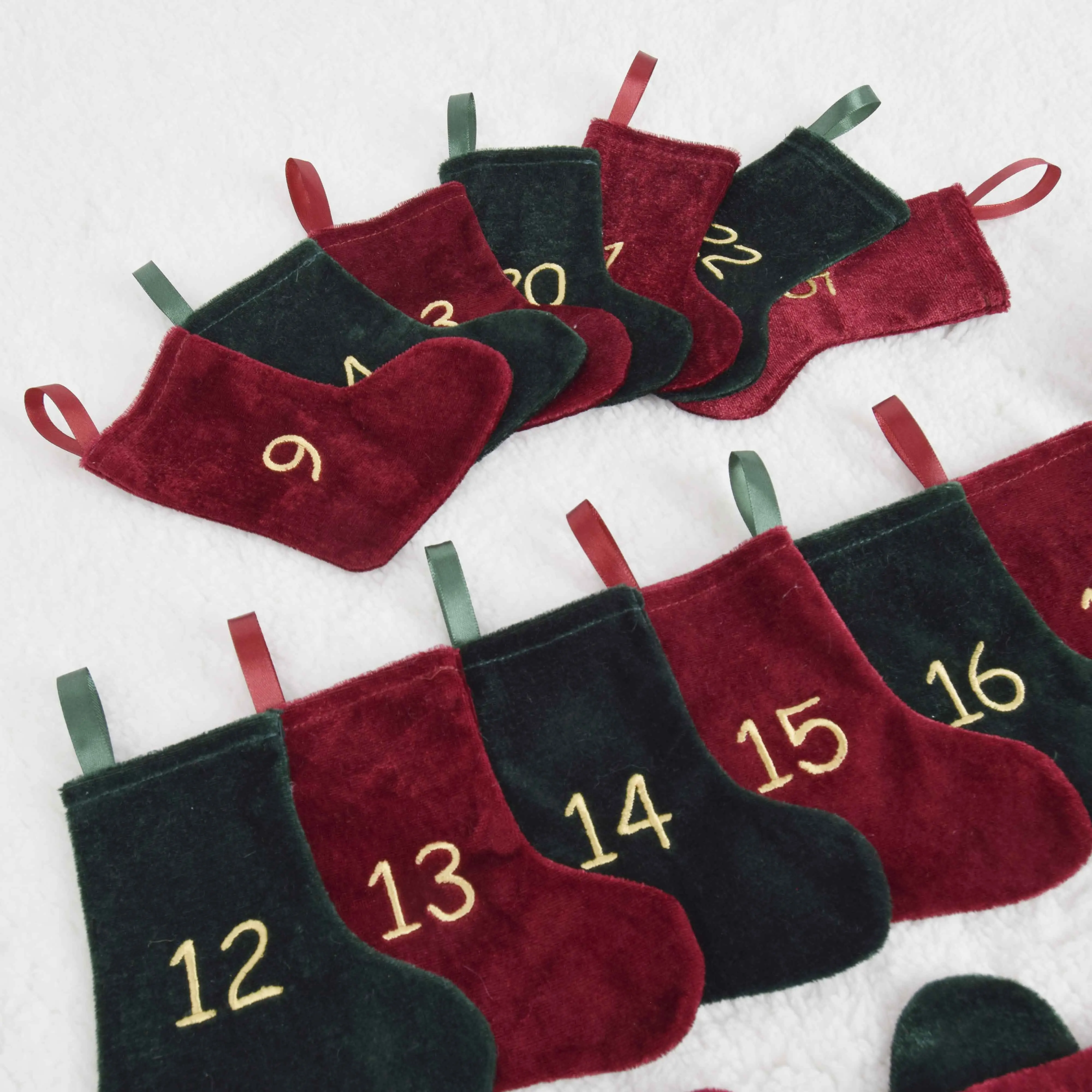 24pcs per set Christmas mini stocking decoration / embroidery numbers 1-24 an advent calendar socks/green and red | Дом и сад