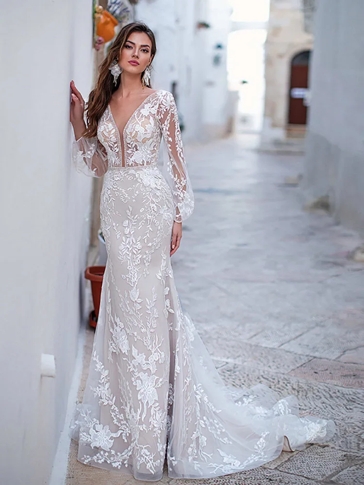 

Sexy Elegant Wedding Dress Lace Applique Long-Sleeved Deep V-Neck Halter Sexy Mermaid Gown 2021 Plus Size Customization