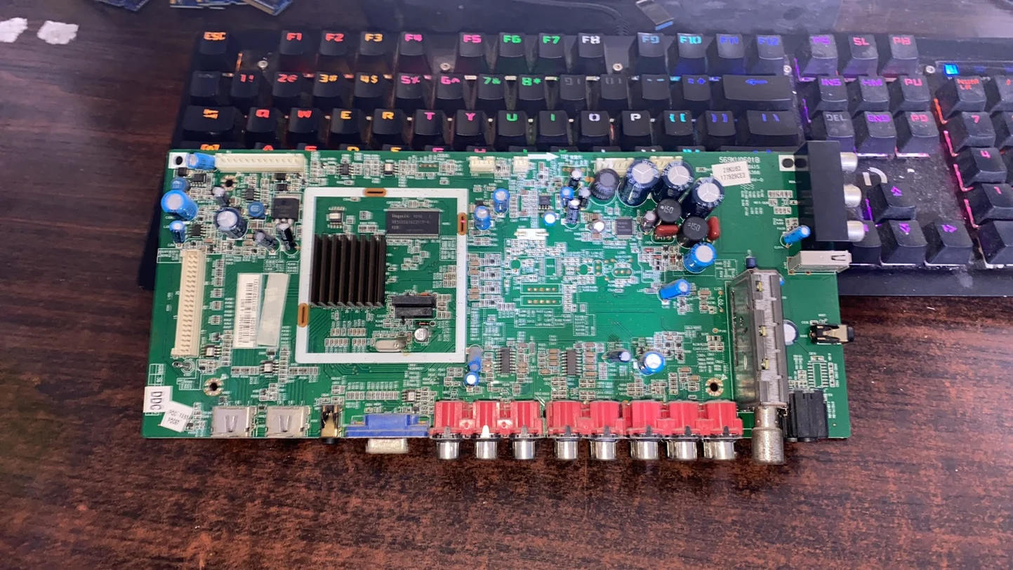 

Original Logical Circuit Board LC-32KU63 Motherboard 569KU0601B Screen T315XW02