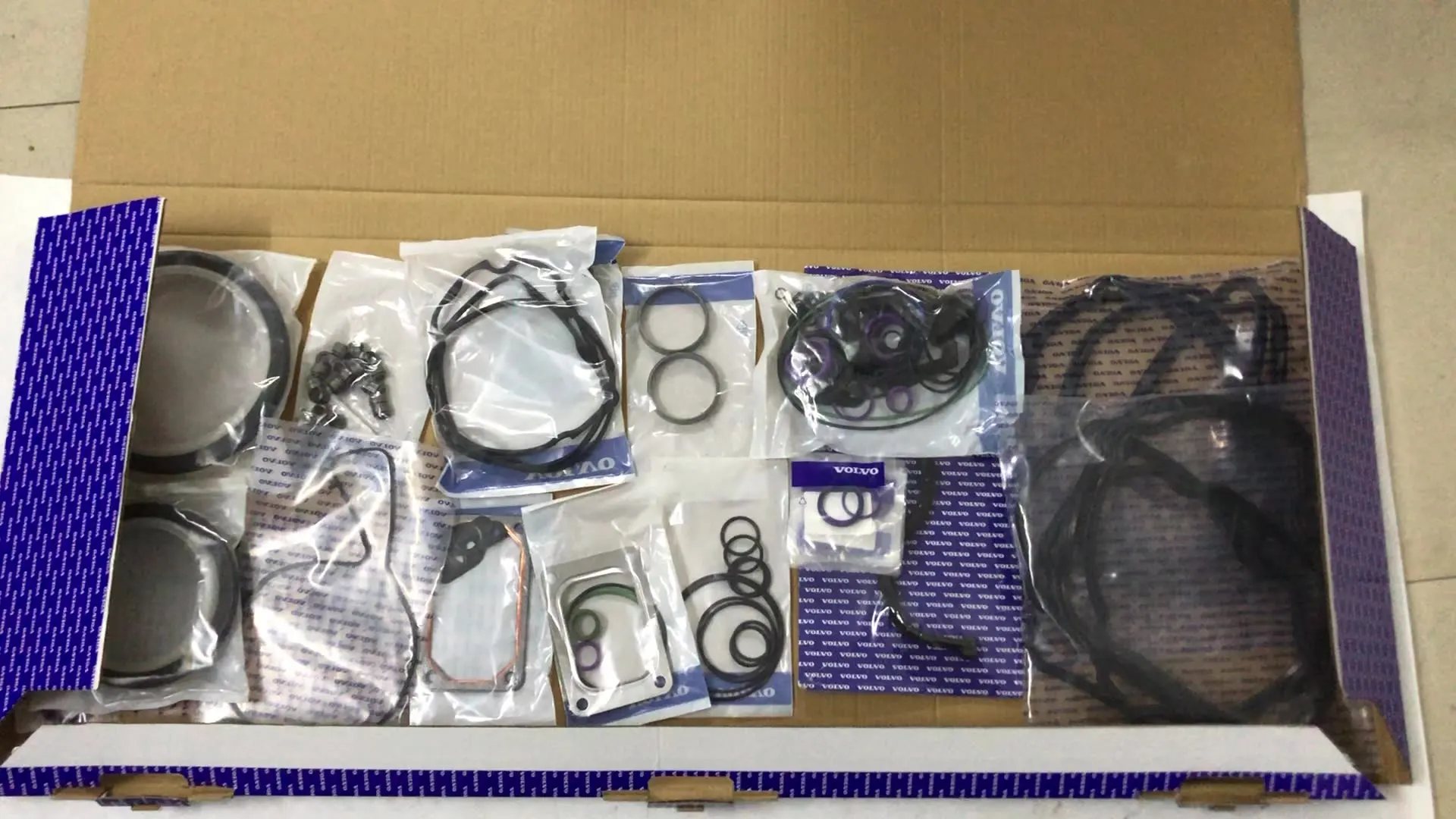 

New Arrival Full Set Gasket Repair Kit 21808529 For Vol D16 Engine