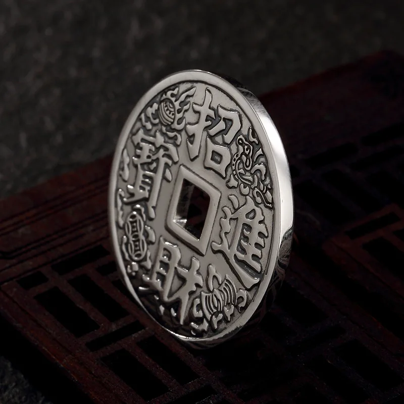 Старинная рыба с монетной подвеской из стерлингового серебра 990 пробы приносит