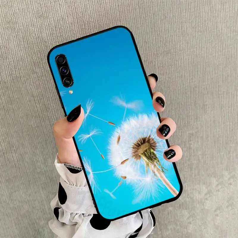 

Dandelion flying flower Phone Case black For Samsung galaxy S 21 20 10 8 A 51 71 50 21s 70 40 20 20e note 10 plus Ultra 5g fe