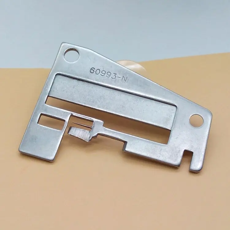 

NEEDLE THROAT PLATE # 60993 Simplicity SL843D SW432 Alt #60993-N#60993N