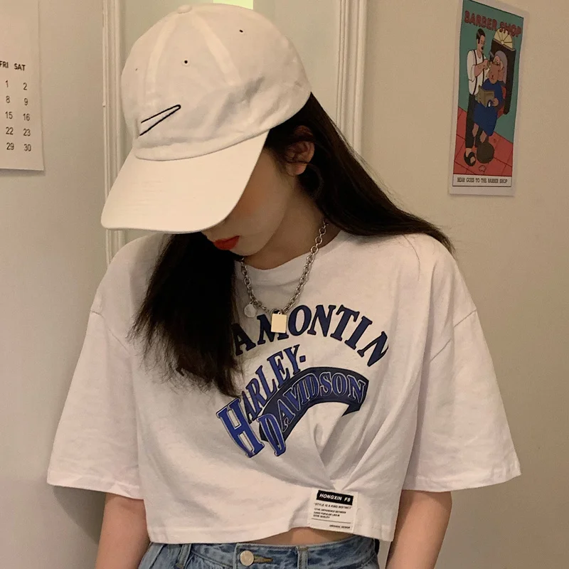 

Дизайнерская футболка с коротким рукавом, женский короткий Свободный Топ в Корейском стиле, популярный ветрозащитный красный топ в стиле Х...