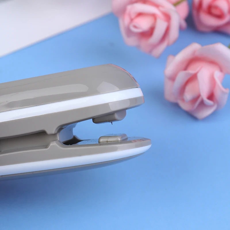 

Snack Food Sealing Machine Mini Sealing Machine Packaging Household Plastic Bags Food Preservation Sealing Clip 1pcs