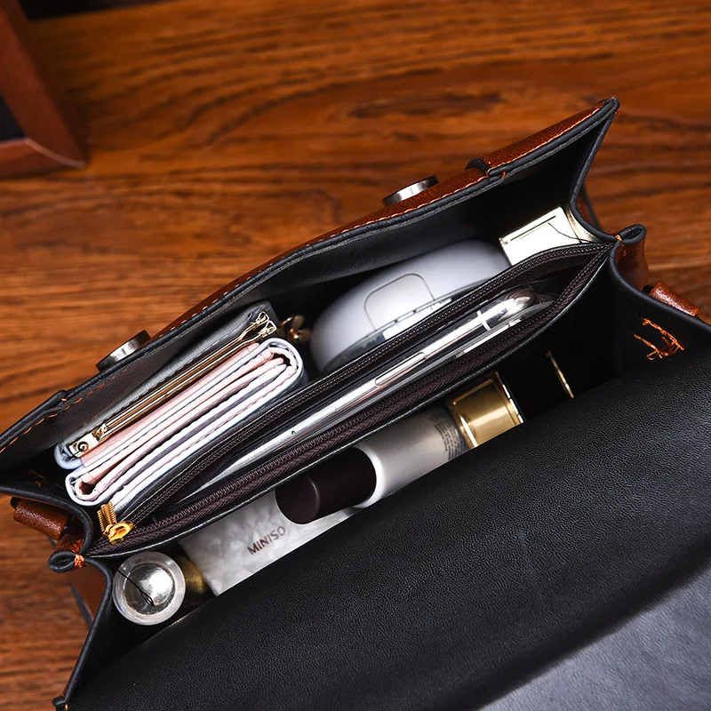 

Factory Bag Female Korean Version of The New Small Square Bag Fashion One-shoulder Messenger All-match Retro Female Bag