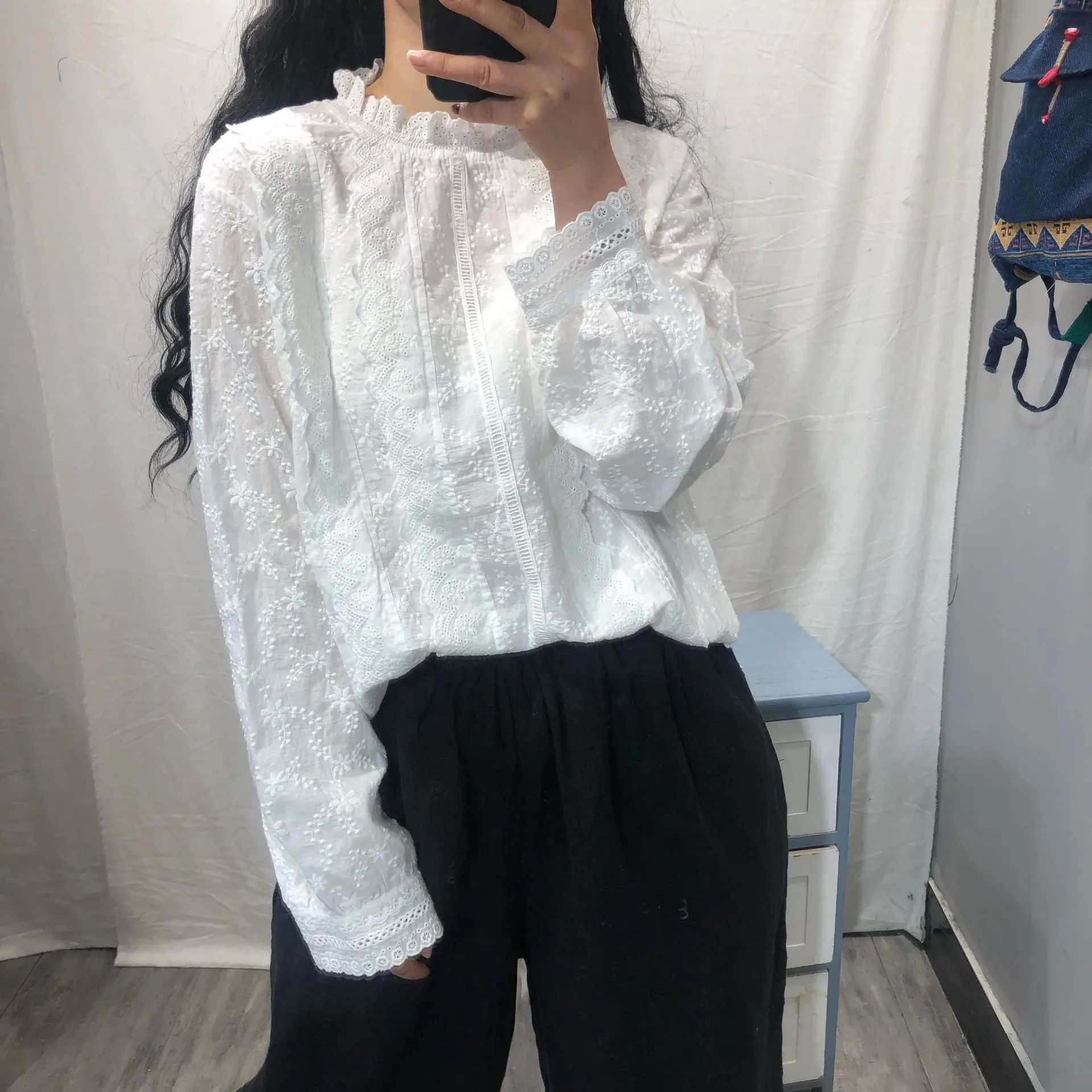 

Sweet court style lace decoration white lace collar cotton embroidered shirt women's long sleeve