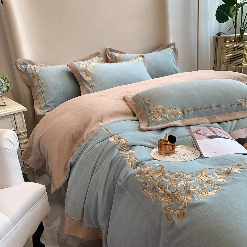 

High-End American Milk Fiber Bed Four-Piece Set Autumn and Winter Double-Sided Coral Fleece Bed Sheet Thick Warm 1.8M Bedding