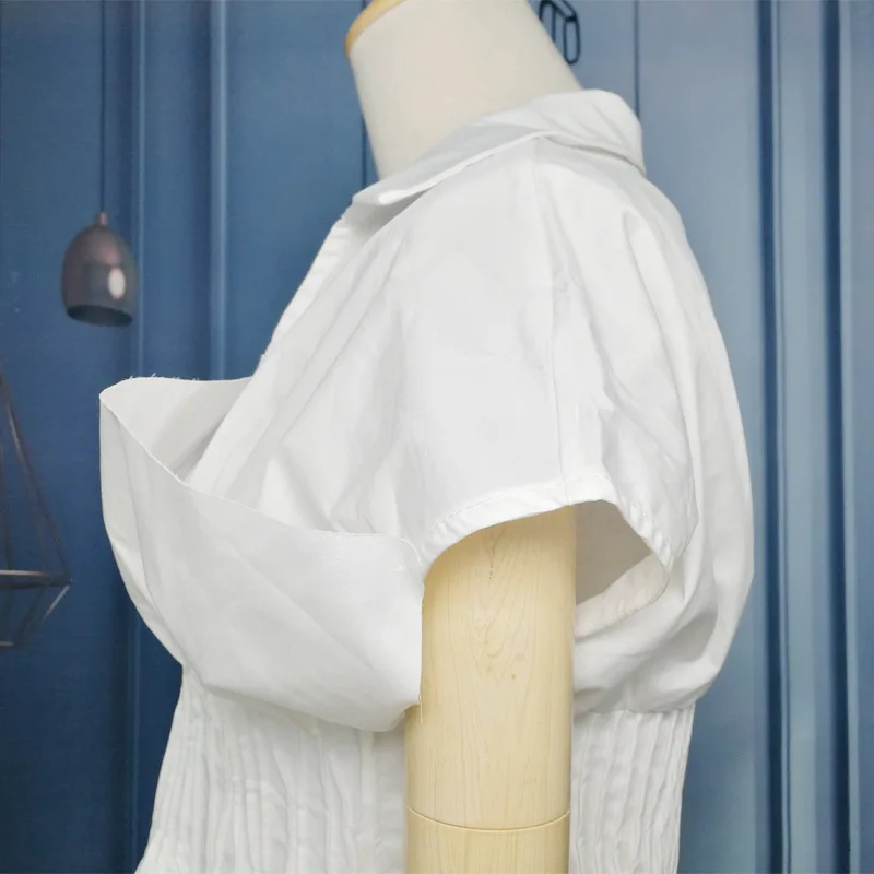 Женское белое летнее платье элегантное средней длины с коротким рукавом и