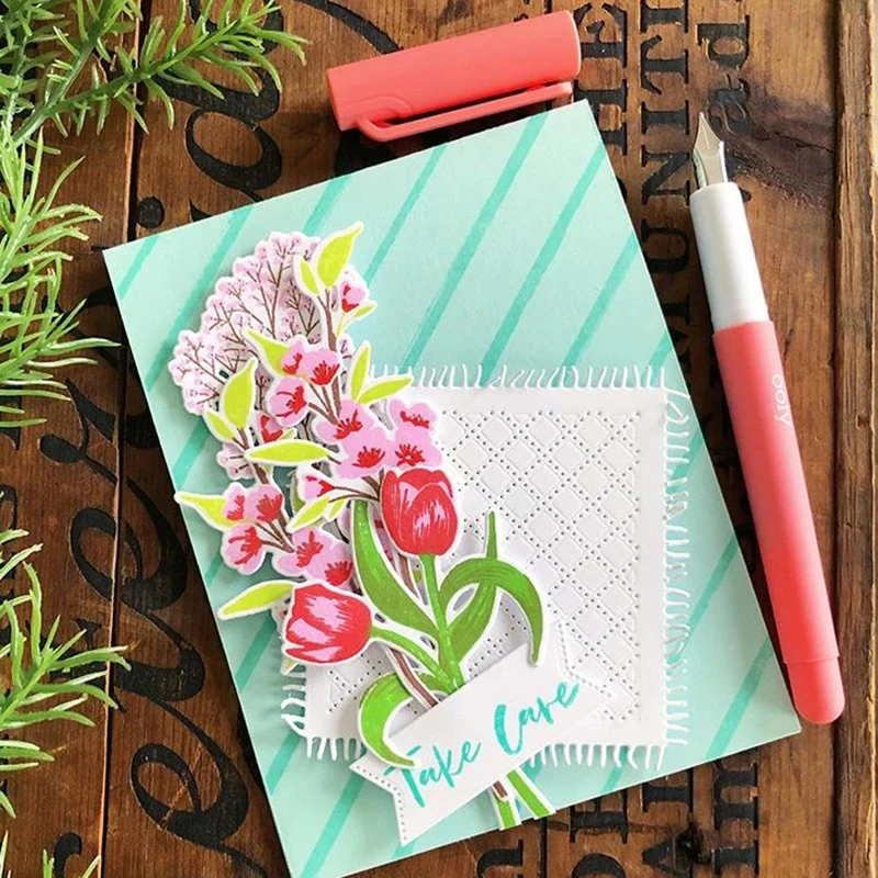 2020 Горячая весна завод лепесток цветка розы вишня в цвету на День святого