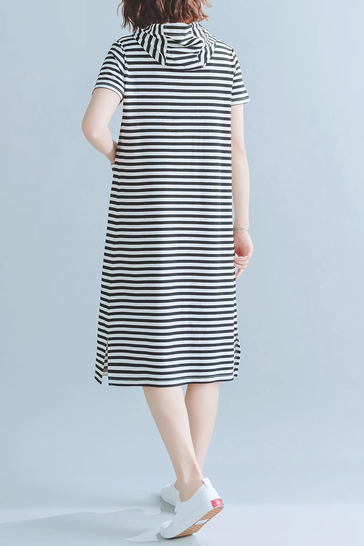 Женское Хлопковое платье в полоску с коротким рукавом и круглым вырезом | Женская