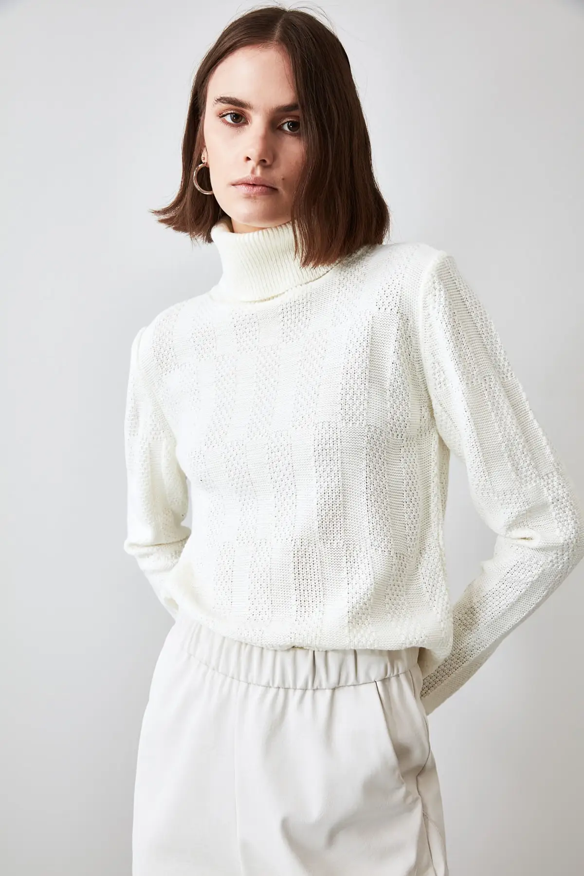 

Trendyol Mesh DetaylTriko Sweater TWOAW21KZ1804