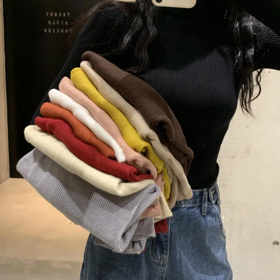 Весенне осенний приталенный минималистичный вязаный базовый свитер с высоким