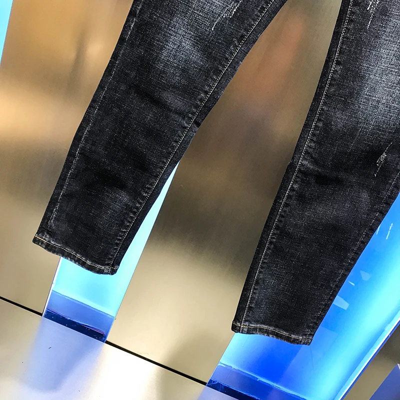 

2020 men's washed mid waist autumn new jeans Korean version slim sequins hot drill embroidery label versatile Leggings for men