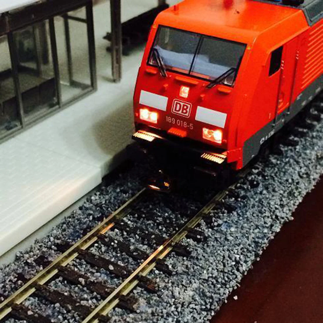 450 г HO 1: 87/N 1: 160 поезд демонстрационный макет песочный балласт-светло-серый/коричневый/светло-серый(без железных дорог и других зданий