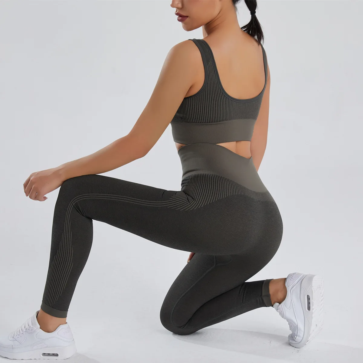 Женская спортивная одежда комплект для йоги тренировок спортивный тренажерный