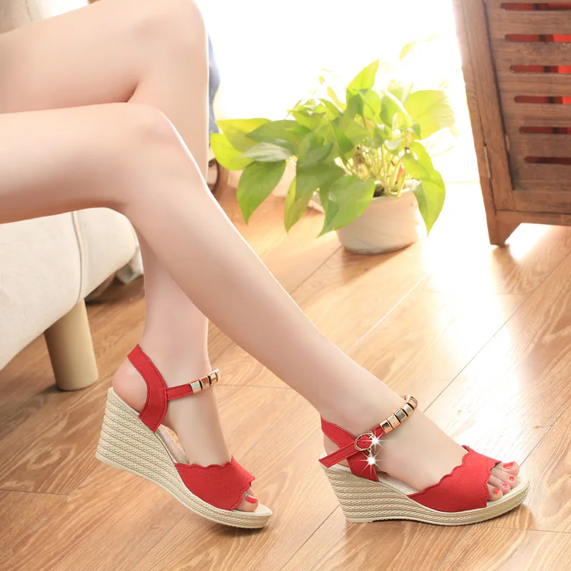 Женские туфли на танкетке Новинка лета 2020 женские высоком каблуке с открытым