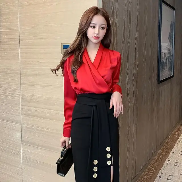 

Women 2021 Autumn Winter Fashion Two Piece Sets Female Sexy V-neck Shirt Tops Ladies High Waist Mid-long Slim Skirts Suits W697