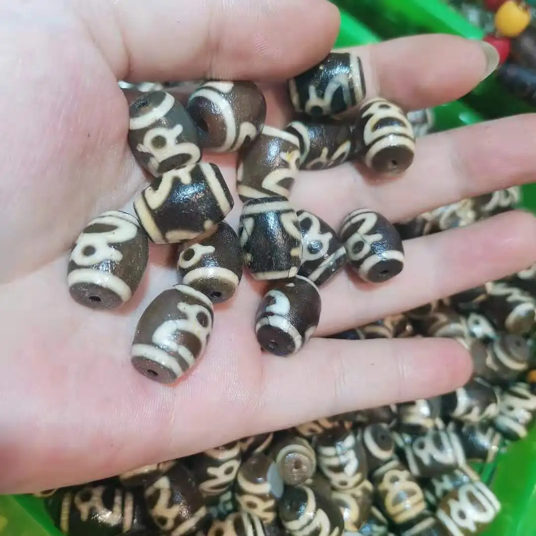 50pcs/lot Natural Fortuna Agate Dzi Beads Khaki Weathered pattern Mellow patina accessories gem jewelry wholesale folk-custom
50pcs/lot Natural Fortuna Agate Dzi Beads Khaki Weathered pattern Mellow patina accessories gem jewelry wholesale folk-custom