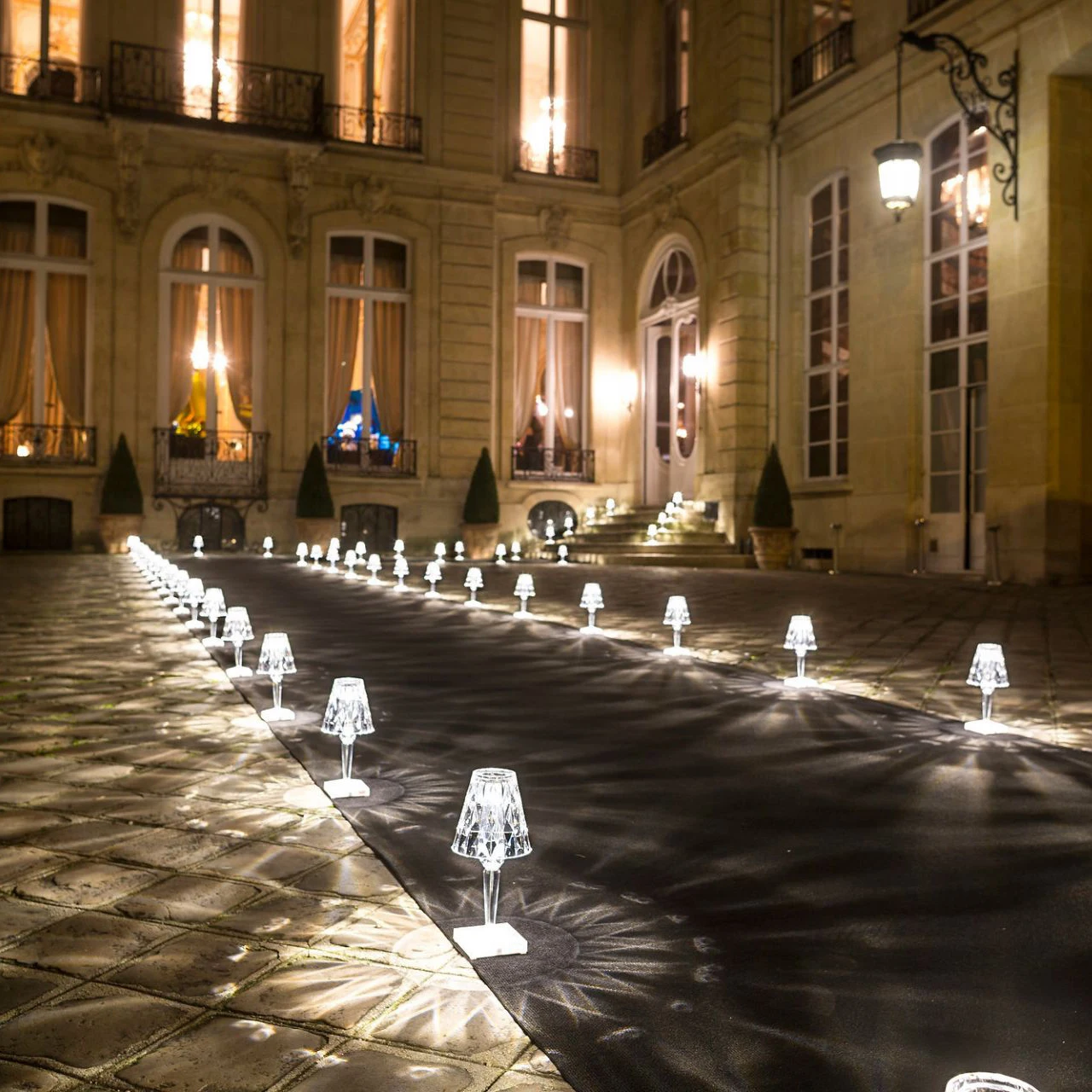 

Wedding LED Table Lamp Modern Restaurant Dinner Light USB Rechargeable Creative Lighting Decor For Bar Hotel Dinning Room