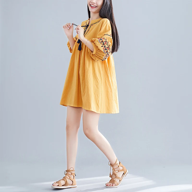 Женское платье с V-образным вырезом летнее цветочным принтом и вышивкой Короткие