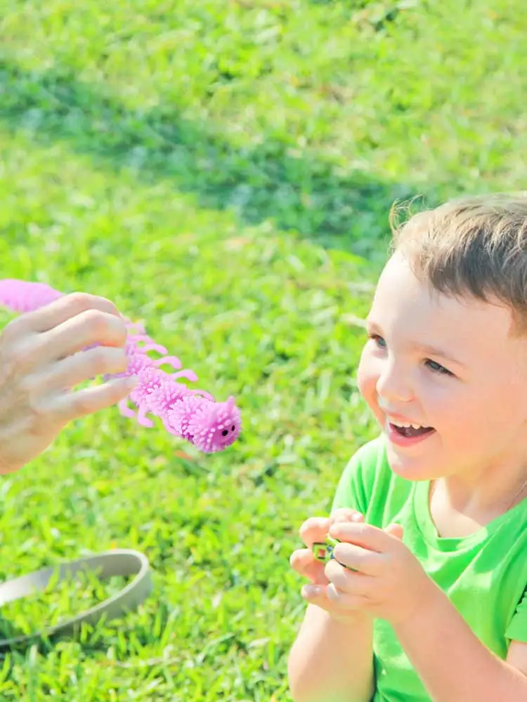 16 секций гусеница TPR вентиляционные игрушки сороконожка ползание животные