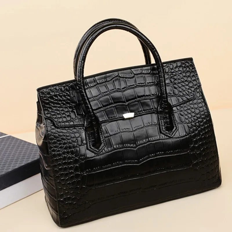 

Luxury Designer Brands 2021 Fashion Trend Crossbody High-quality Leather Purses and Handbags Simple Women Shoulder Bag Sac Femme