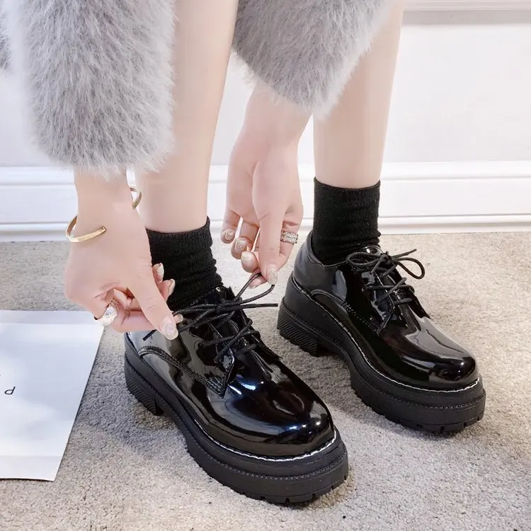 

Women Shoes Autumn British Style Flats Round Toe Clogs Platform Shoes All-Match Casual Soft Female PU Leather Shoes