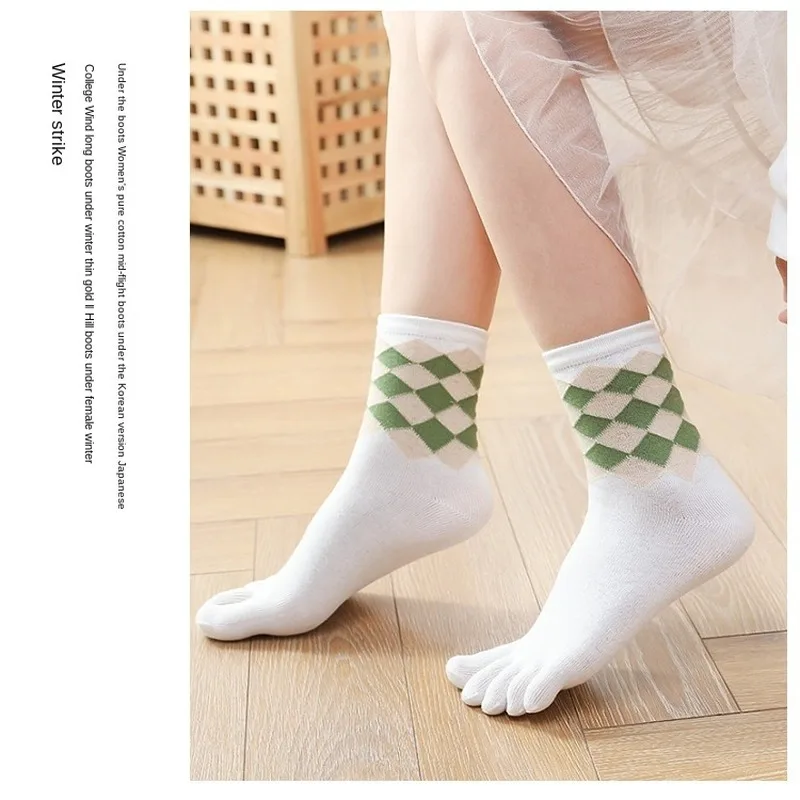 

Autumn Winter Woman Five Finger Toe Socks Cotton Diamond Lattice Thermal Socks Female Breathable Deodorizes Short Socks WSC016