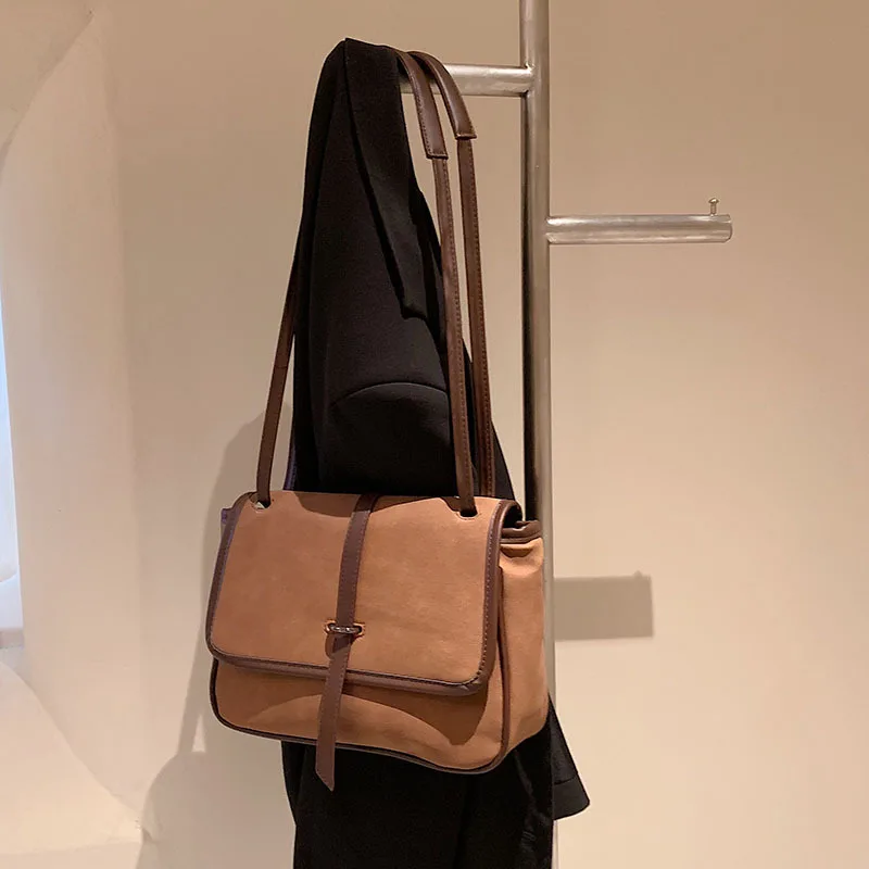 

Винтажная женская сумка, осень 2021, новая модная вместительная сумка контрастных подмышек, универсальный портфель на одно плечо