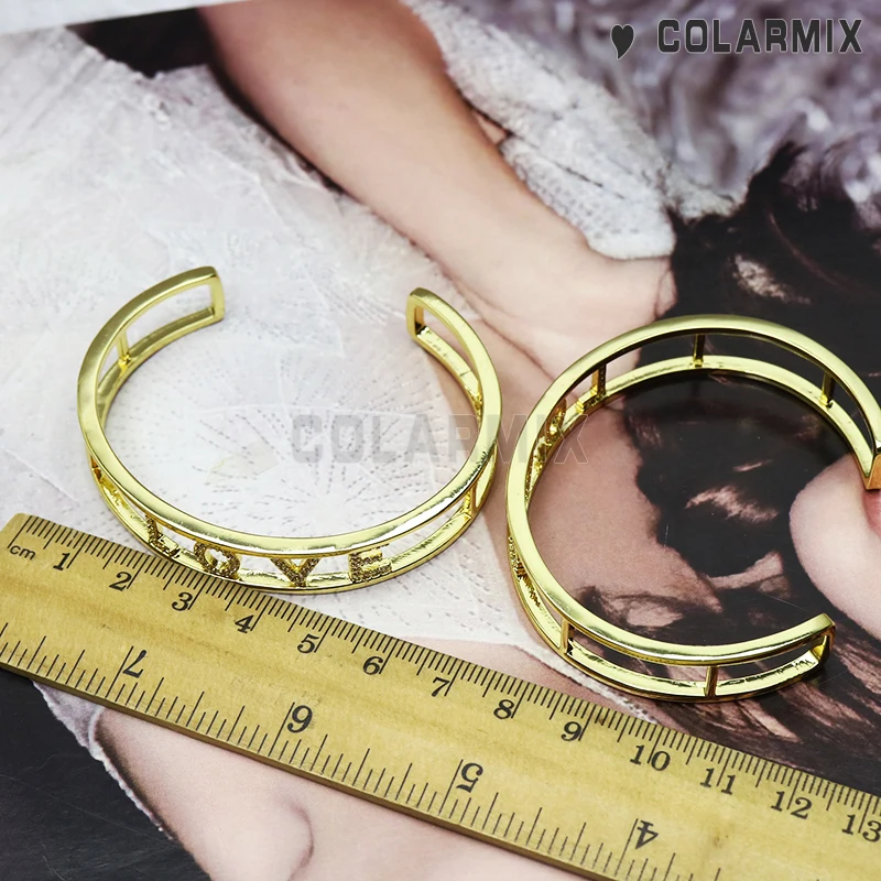 

4 PIECES LOVE bangles filled metal bangle cuff bangle for women fashion jewelry zircon accessories bracelets 51149
