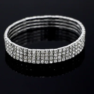 

White Collar and luxurious Rhinestone Anklet Super Shiny Jewelry Anklet Charm Beach Leg Jewelry Ladies Accessories Gift