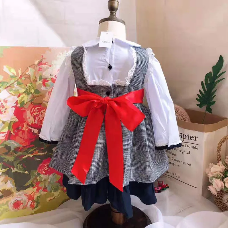 От 0 до 8 лет осенне-зимнее платье с длинными рукавами и отложным воротником для