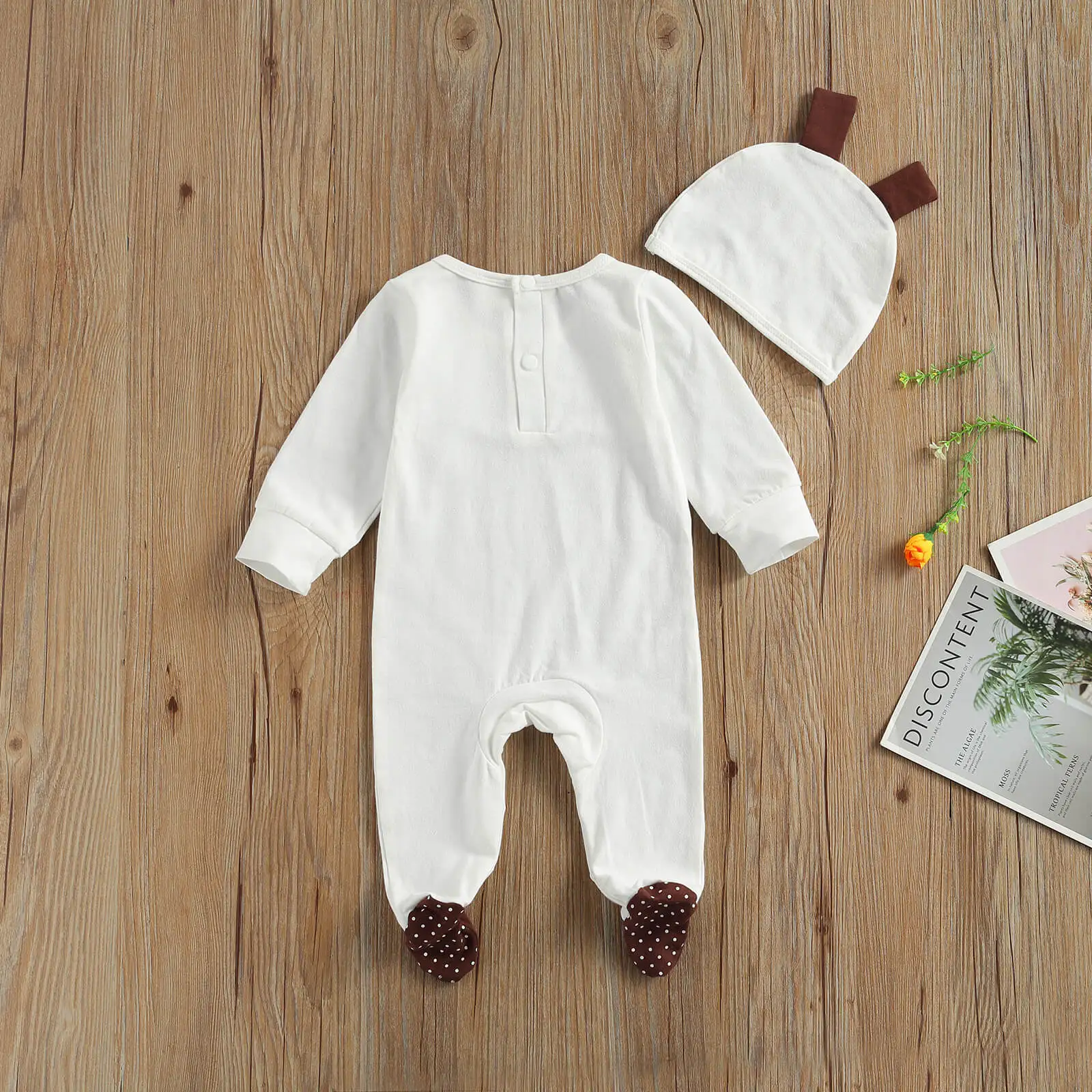 

2020 New 0-6M Infant Baby Girl Boy Spring Giraffe Print 2Pcs Set Long Sleeve Footie+Antlers Cap Coffee/White Newborn Outfit