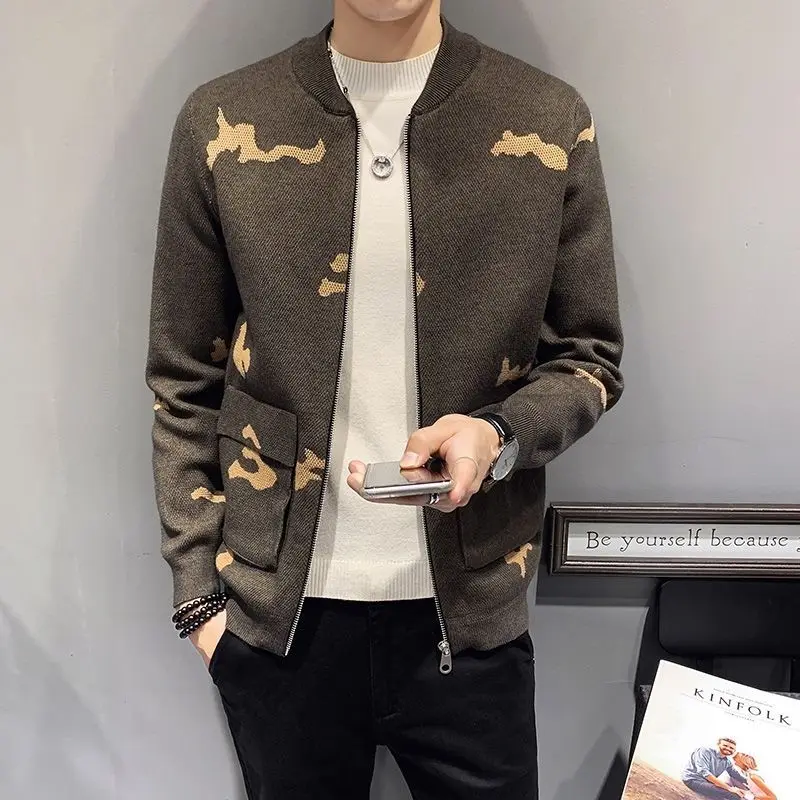 

Autumn knitted cardigan men's Korean version of slim and handsome camouflage jacket stand collar and knitwear men's coat