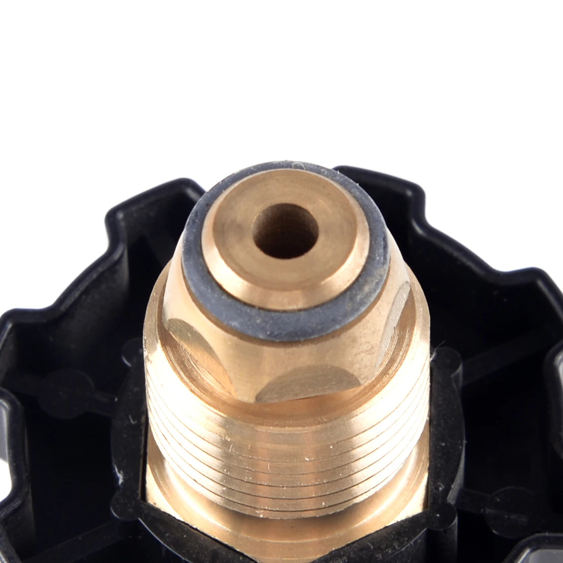 Новый адаптер для пропанового бака преобразует сервисный клапан подходящий POL в