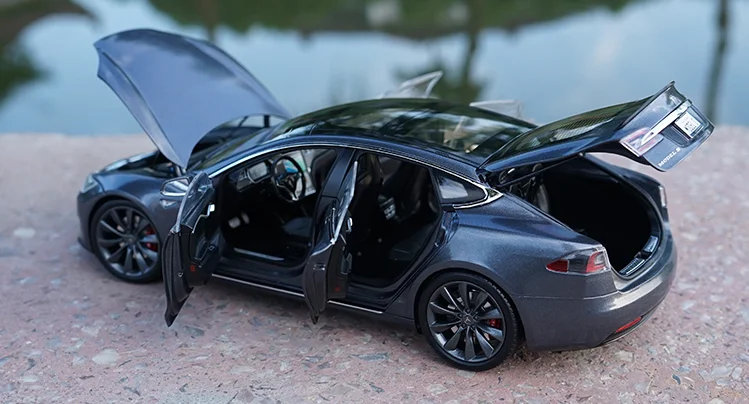 Оригинальная фабричная аутентичная Коллекционная модель 1/18 TESLA MODEL S P100D|Наземный