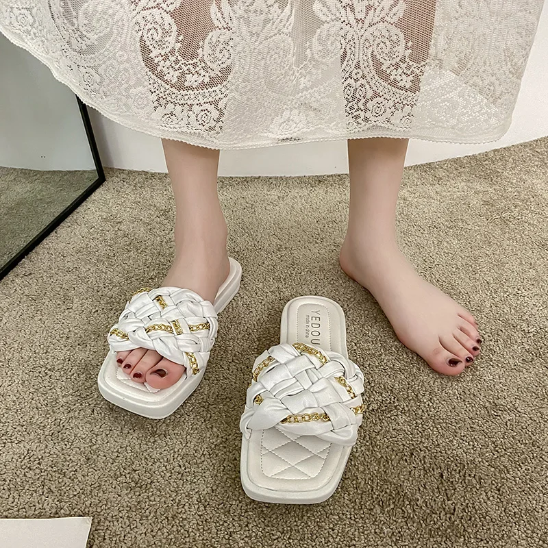 

Shoes Rivet Slippers Flat Slides Slipers Women Fashion Shale Female Beach 2021 Luxury Sabot Metal Decoration Basic PU Rubber