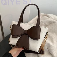 2022 crocodile pattern bow tote bucket bag fashion new quality pu leather womens designer handbag chain shoulder messenger bag