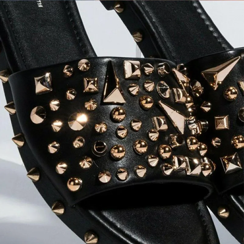 

Woman Open Toe Flat Slippers Female Outdoor Casual Beach Slides Ladies Summer Women Slippers Fashion Rivet Rhinestone Shoes
