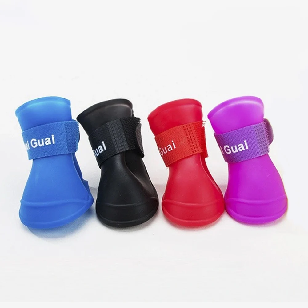 

4pcs/lot S/M/L Pet Dog Rain Shoes for Dogs Booties Rubber Portable Anti Slip Waterproof Pet Dog Cat Rain Shoes