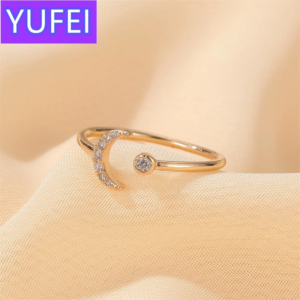 

Fashion Open Resizable Rhinestone Filled Star Moon Rings For Women Girl's Cute Crystal Thin Gold Ring Jewelry Gift