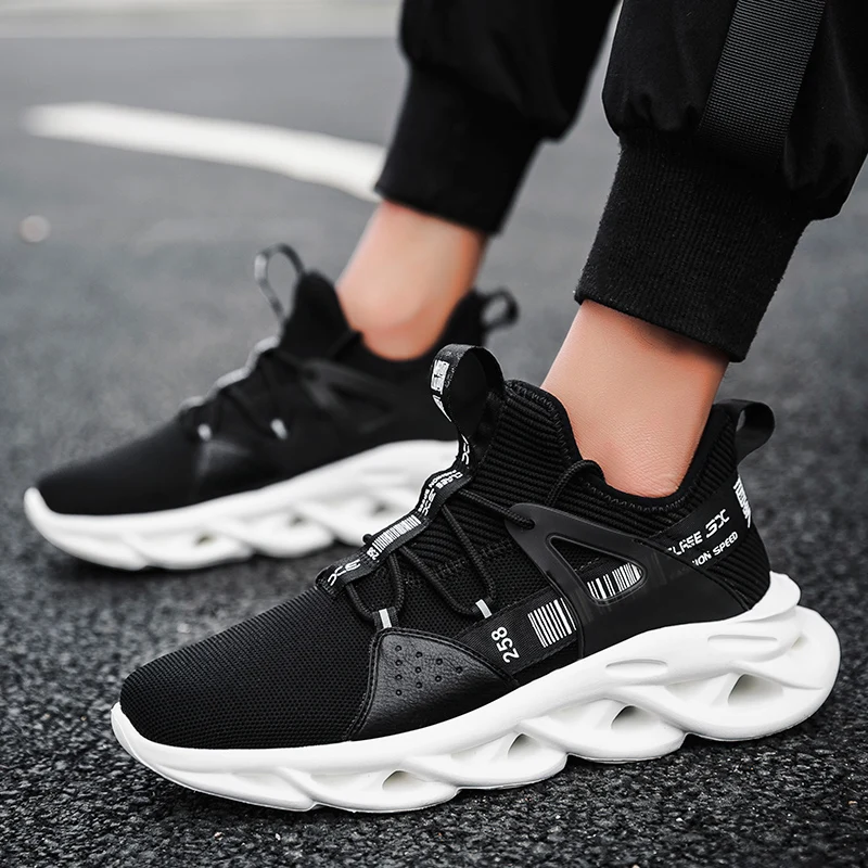 

Twist Bottom Flying Woven Sneakers Comfortable and Breathable Men's Running Shoes Lightweight Outdoor Casual Sports Shoes